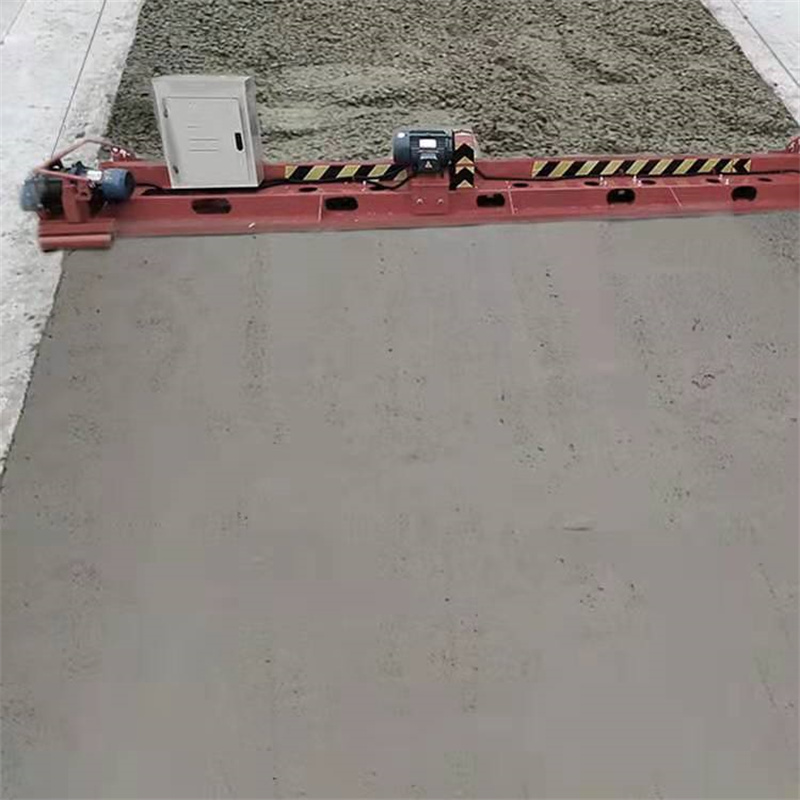 簡(jiǎn)易型單副護(hù)坡滑模機(jī)